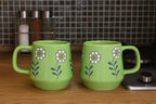 YUTORI Hand-Painted Ceramic Mug 400ml – Green Daisy Floral Coffee & Tea Cup | Cute Aesthetic Flower Mug | Durable Glossy Ceramic | Gift for Women & Home Kitchenware- 1 Pcs