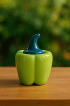 Ceramic Bell Pepper/Capsicum Decorative Pickle Jar/ Food Storage Jar